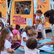 Venite tutti in piazza tra due ore